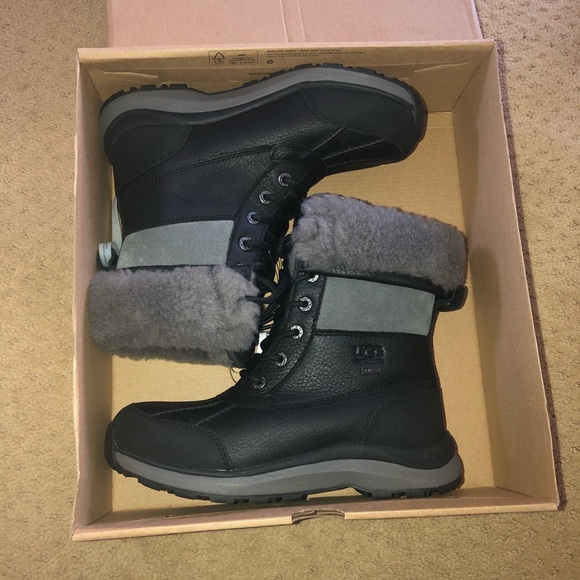 ✨UGG Adirondack Boots✨ - Picture 2 of 7